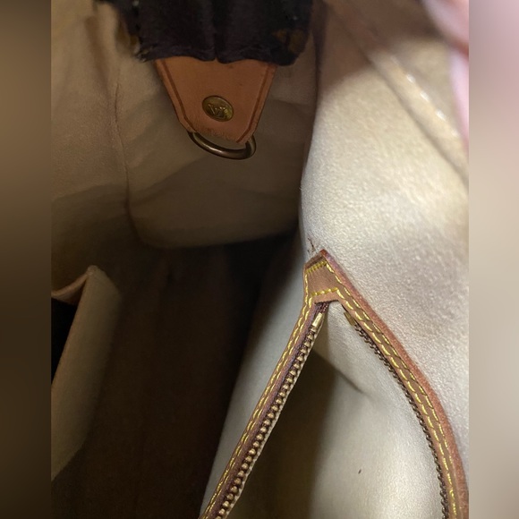 Authentic Pre Loved Louis Vuitton Looping GM Shoulder Bag - Picture 17 of 17